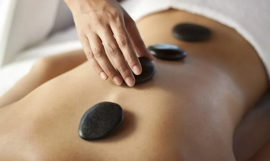 Hot Stones Body Massage